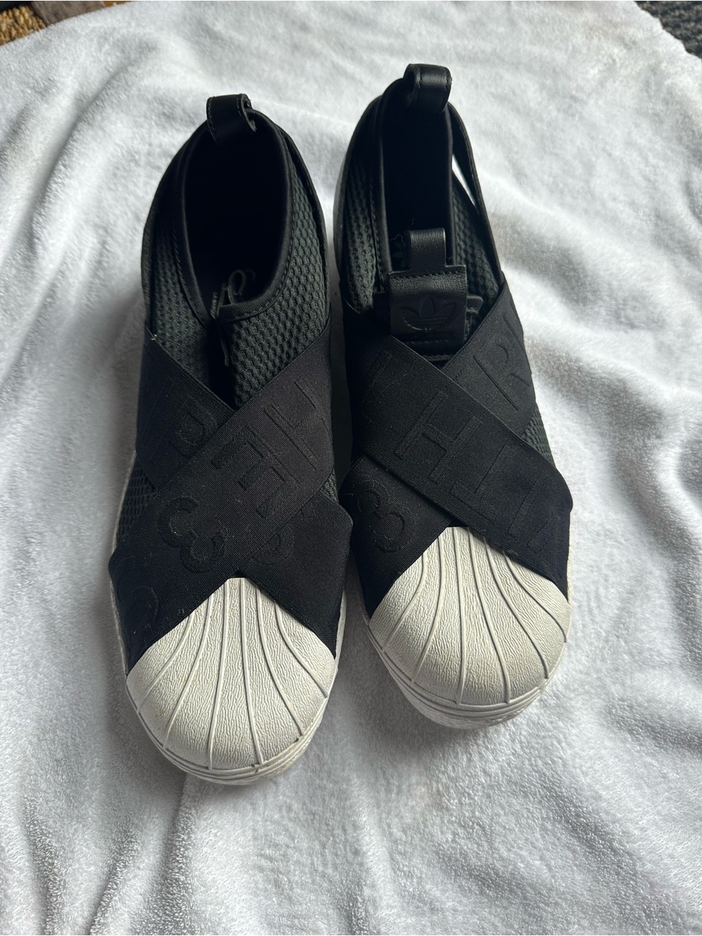Like New Adidas Slip-On Clamshell toes Size 9
